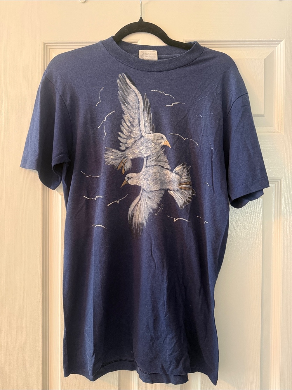 Women’s Short Sleeve Navy Tee with Seagull Graphic